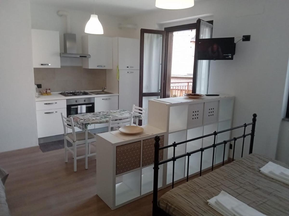 Ferienwohnung Casa Stefania 3 Mandello del Lario Exterior foto